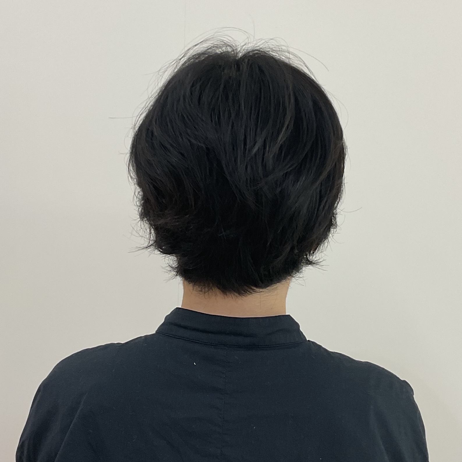 ヘナには興味があったのですが赤みを出したくなかったので、インディゴとのブレンドで試せて良かったです！期間をおいてまたやってみたいです。