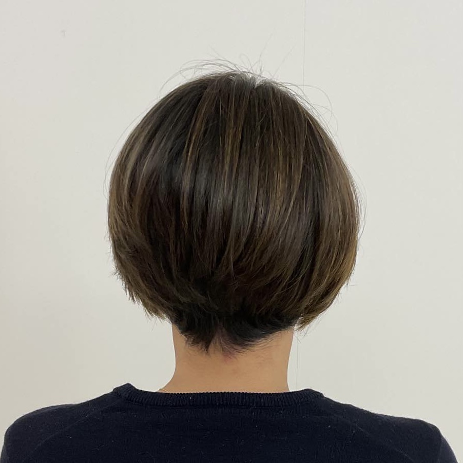 白髪の方には特にお勧めしたいが、色にこだわりのある方には理解が必須だと思いました。思いのほか時間もかからず、色も落ち着いたものになってとても気に入りました。次はヘナ度を上げて再トライしたいです