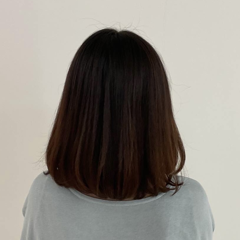 髪のダメージがなく、白髪染めとエイジングケアを兼ねていることが利点だと思うから。