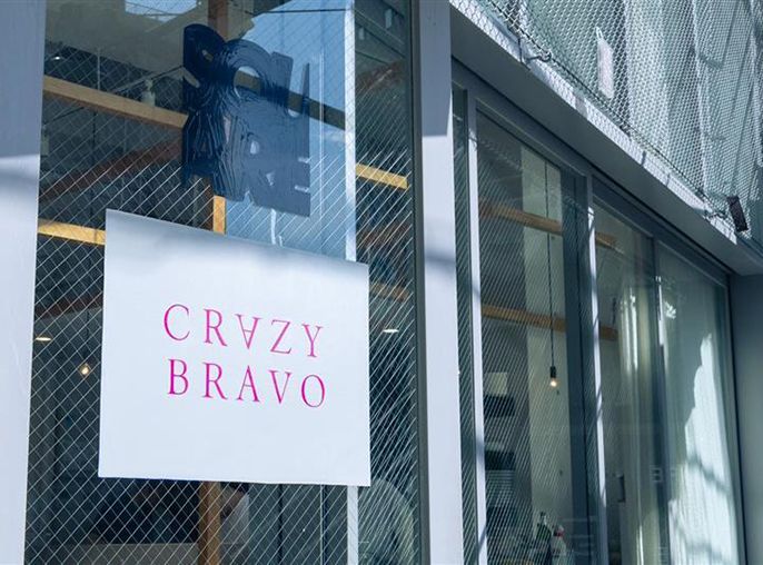 CRAZY BRAVO