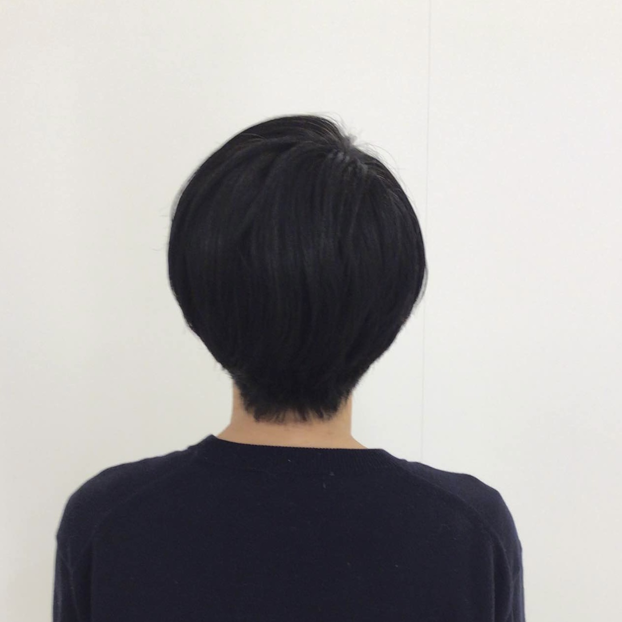 髪と地肌にやさしそうなのと、思ったより時間もかからなかったので。アレルギーがあったり、環境意識が高いひとにはすすめやいと思いました。まだ直後なので色の感じがわからない感はあるのですが、体験させていただきありがとうございました。