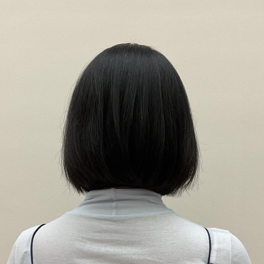 好みもあるので難しいですが、自然志向で髪の健康や自然環境に興味のある人に、今までのヘナに苦手意識のあった人にも勧めたいです。